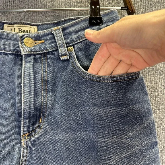 LL Bean Jeans Womens 4 Petite Blue Denim Original Fit Traditional Cotton - Picture 3 of 16